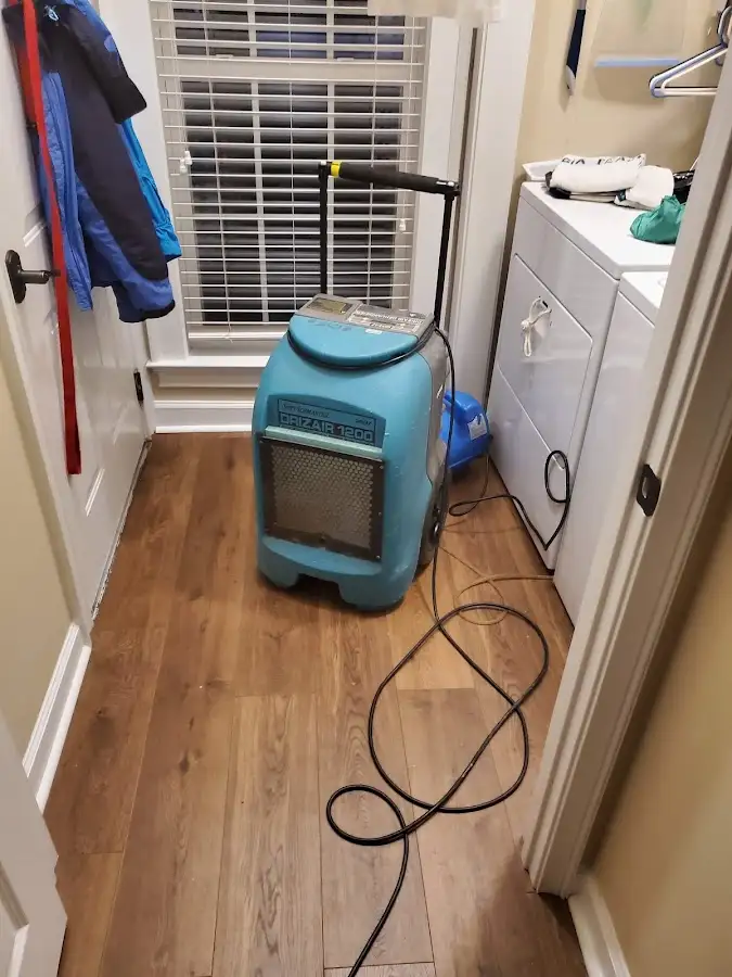 Commercial dehumidifier deployed for Flood Damage Cleanup in Camas